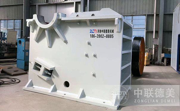 立軸數(shù)控破碎機怎么樣？