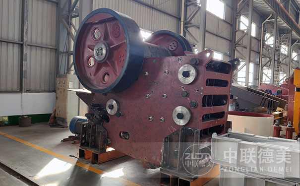 鄂式破碎機怎么用?