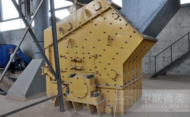 立軸數(shù)控破碎機哪里好,哪里有賣的?