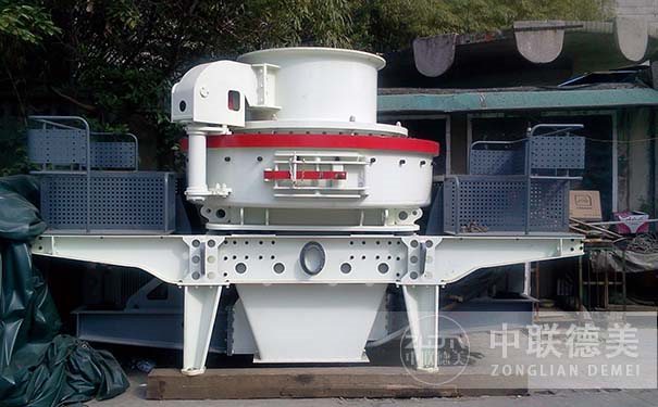 155圓錐機主要技術參數(shù)