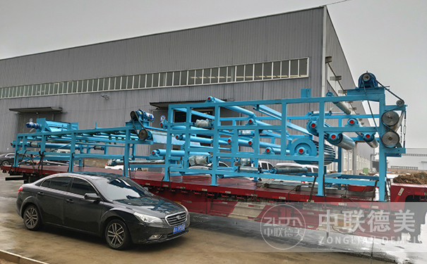 養(yǎng)殖場廢泥脫水帶式壓濾機